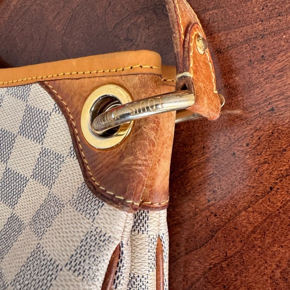 LOUIS VUITTON Damier Azur Galleria PM Shoulder Bag - Picture 8 of 16